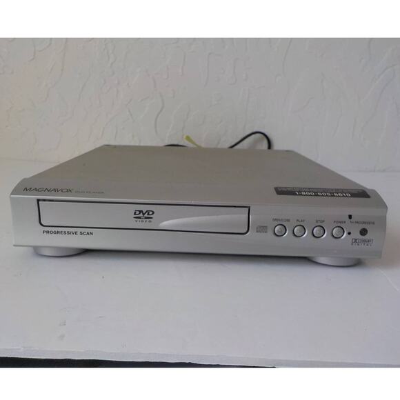 Magnavox MSD124  Progressive Scan DVD Player - It Turns On - Picture 1 of 13